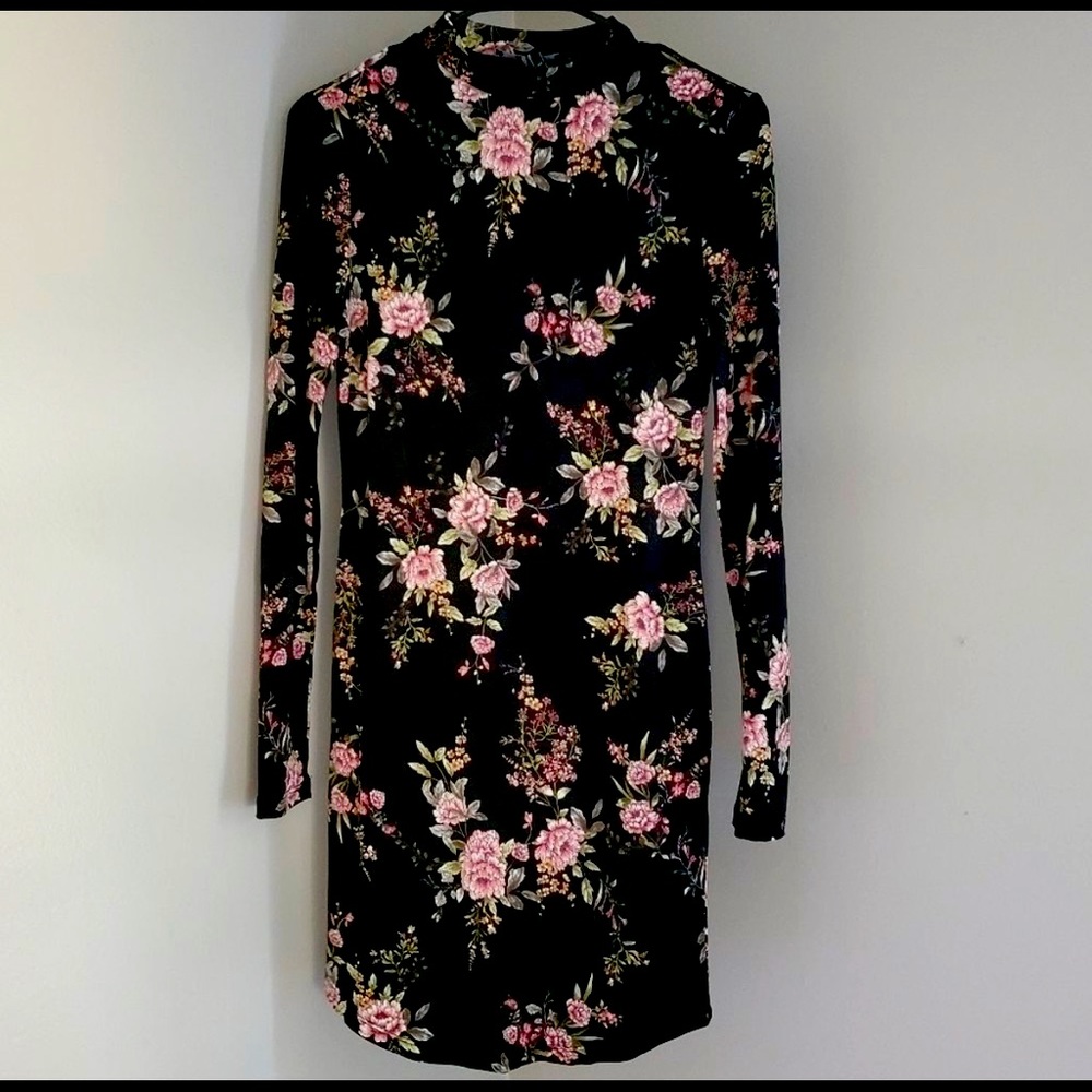 Forever 21 • Floral Dress